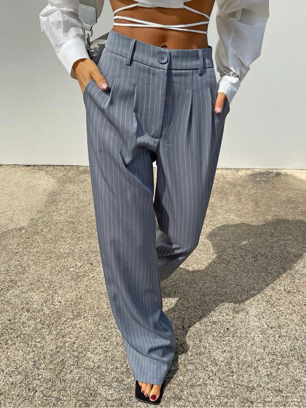 Princess Polly petite archer pants gray pinstripe